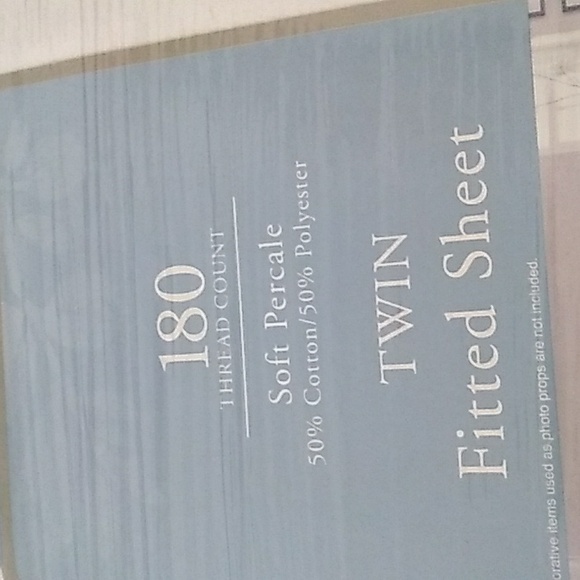 Twin Fitted Sheet Soft Percale 180 Thread Count - Picture 3 of 6